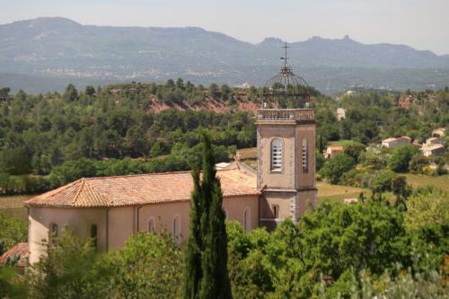 Saint-Pons Church in Puyloubier