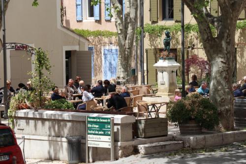 La Place restaurant in Puyloubier, France